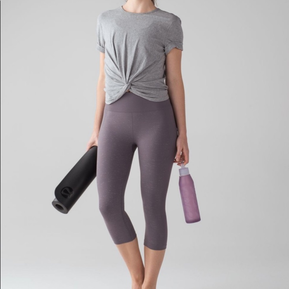 Lululemon Free to Flow Seamless Crop Legging